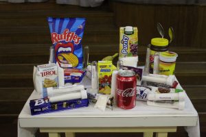 Demonstração dos alimentos considerados não saudáveis