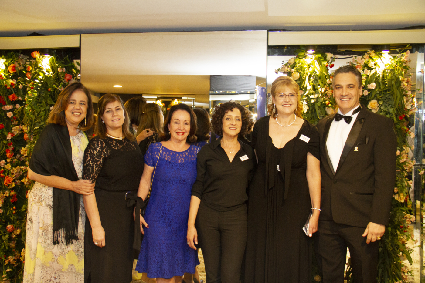 baile-debutantes-fepe baile-debutantes-fepe
